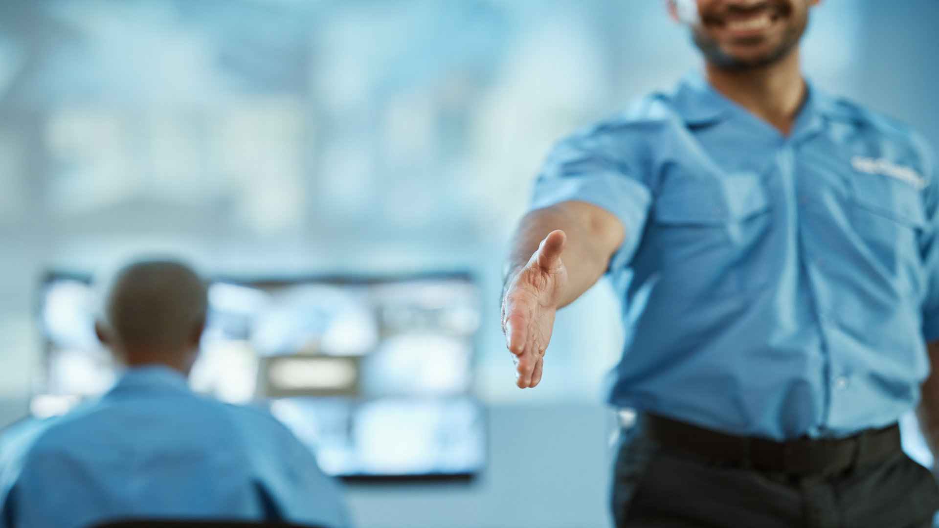 ¿Qué obligaciones tiene la empresa de seguridad y qué obligaciones tiene el cliente?